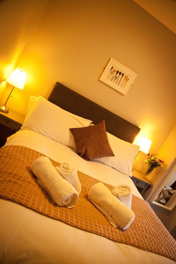 Rowton Poplars Hotel Chester Esterno foto