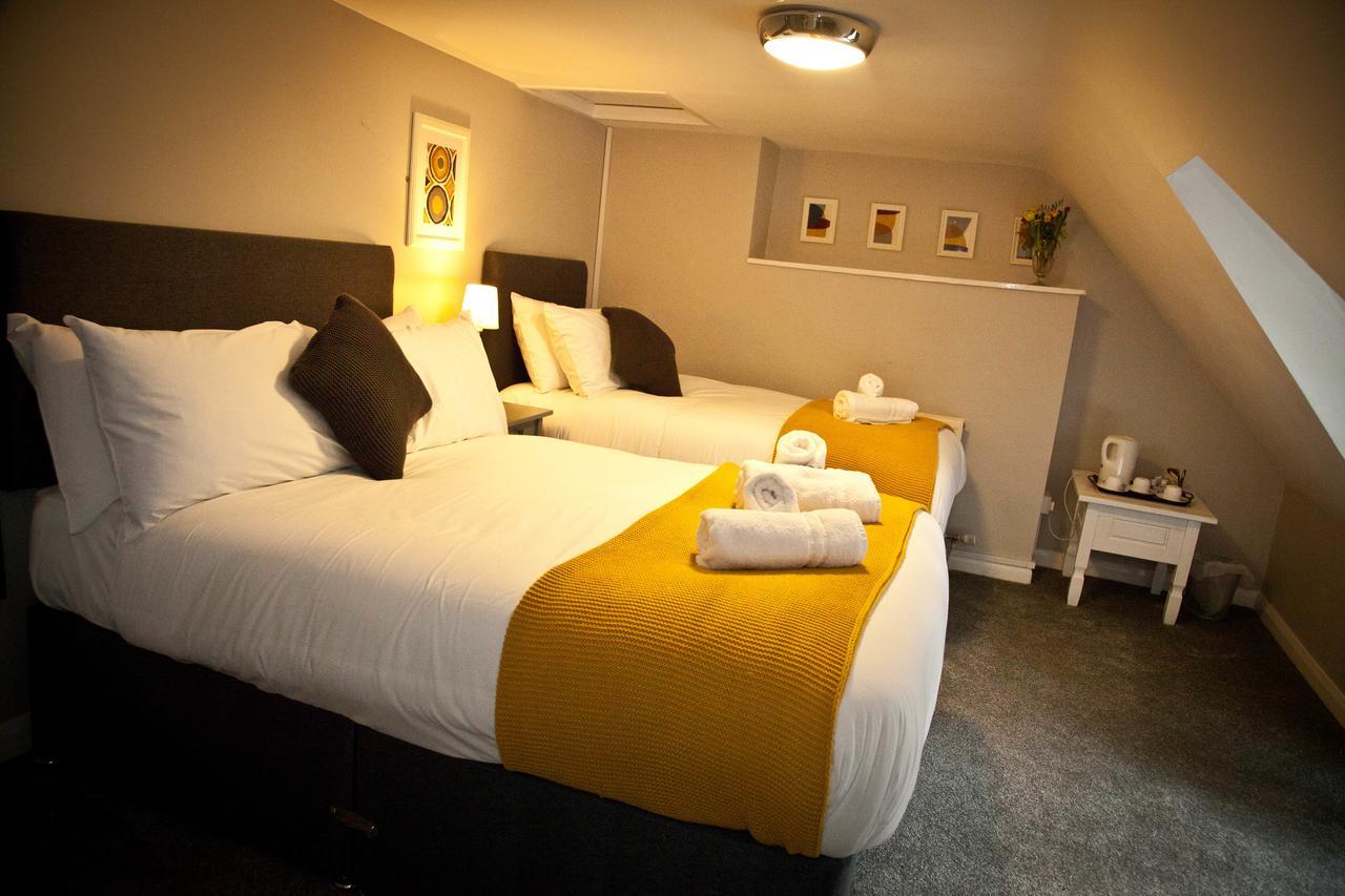 Rowton Poplars Hotel Chester Esterno foto